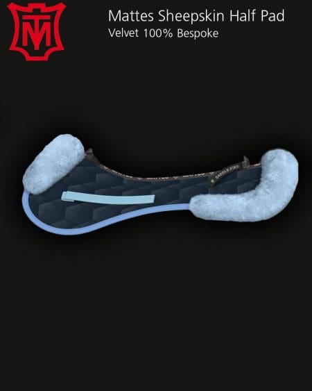 Mattes Velvet Sheepskin Half Pad Blue