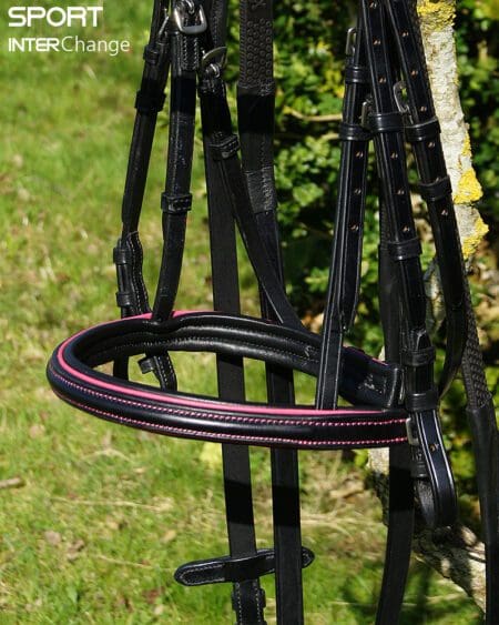 Close up of Sport Noseband by Pink Equine with Hot Pink Piping