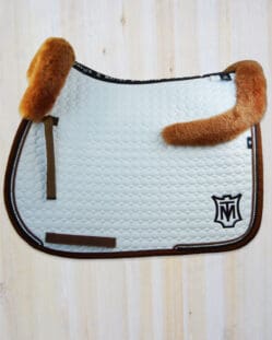 Mattes All Purpose Saddle Pad With Crystal Strass Piping and Cognac Sheepskin on Top - Large Size