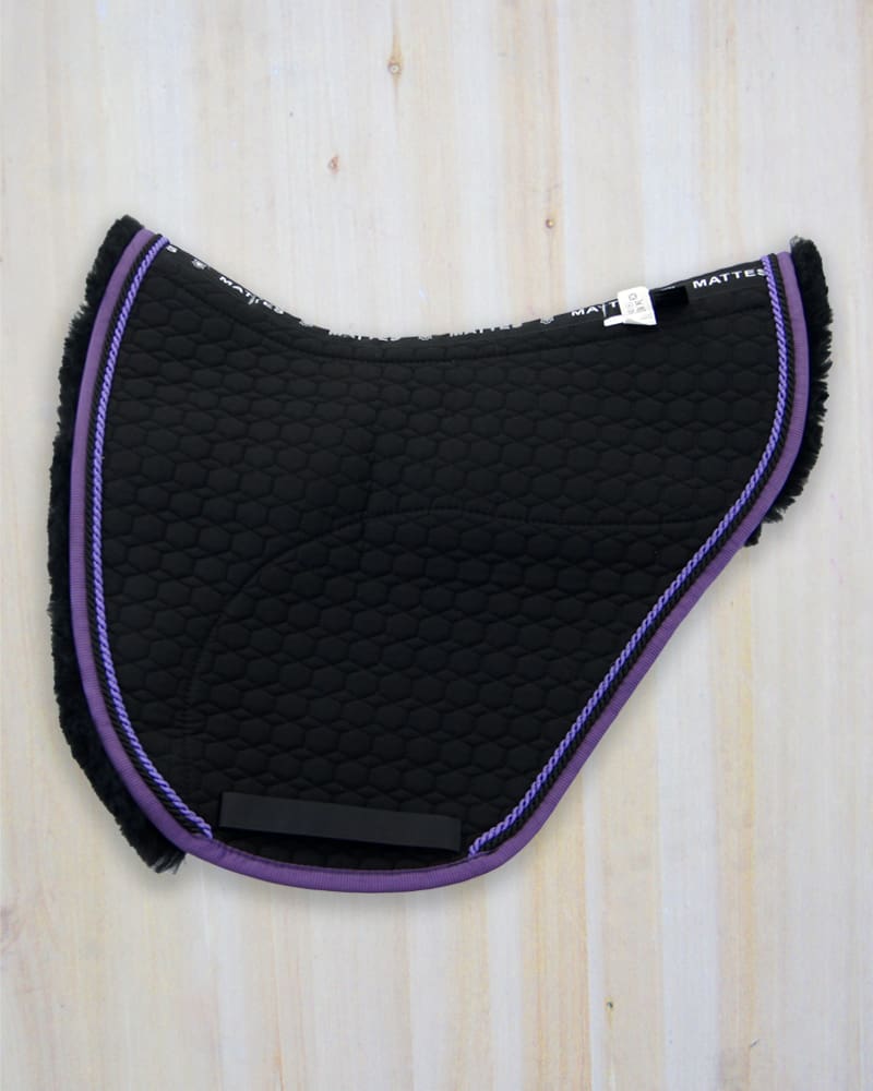 Mattes Black Endurance Pad with Black Sheepskin