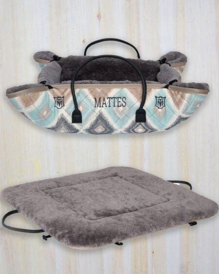 Mattes fluffy bed for dogs