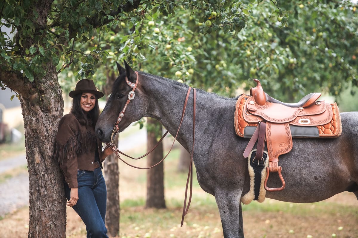Best Horse Girths: A Comprehensive Buyer’s Guide 18 Western Saddle