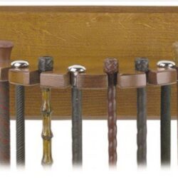 How to store a riding whip